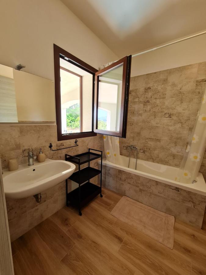 Alghero - House With Panoramic View Immersed In Full Nature Екстериор снимка